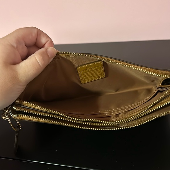 Coach Double Zip Wristlet - Picture 5 of 11